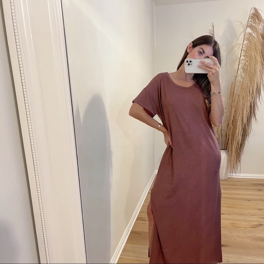 Fantastic Fawn Rust Maxi T-Shirt Dress